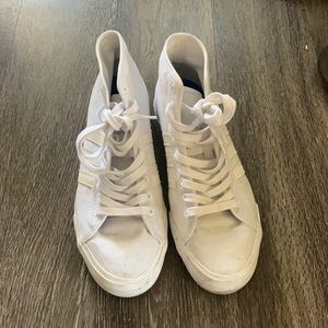 Adidas matchcourt high size 9 men’s